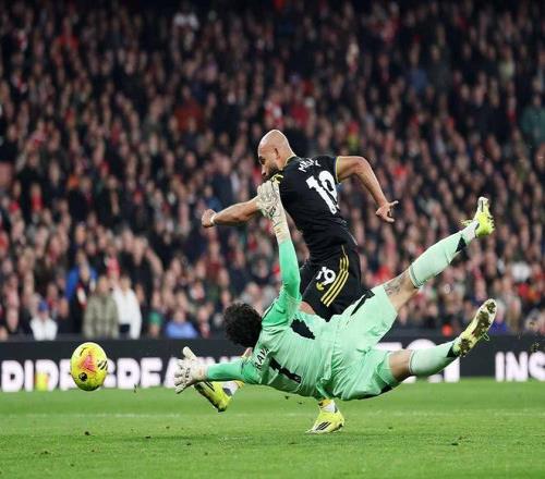 詹姆斯独揽,重任,巧妙转身突,欧博,oubo,Abg,欧博官网,欧博体育官网,欧博体育下载,欧博APP